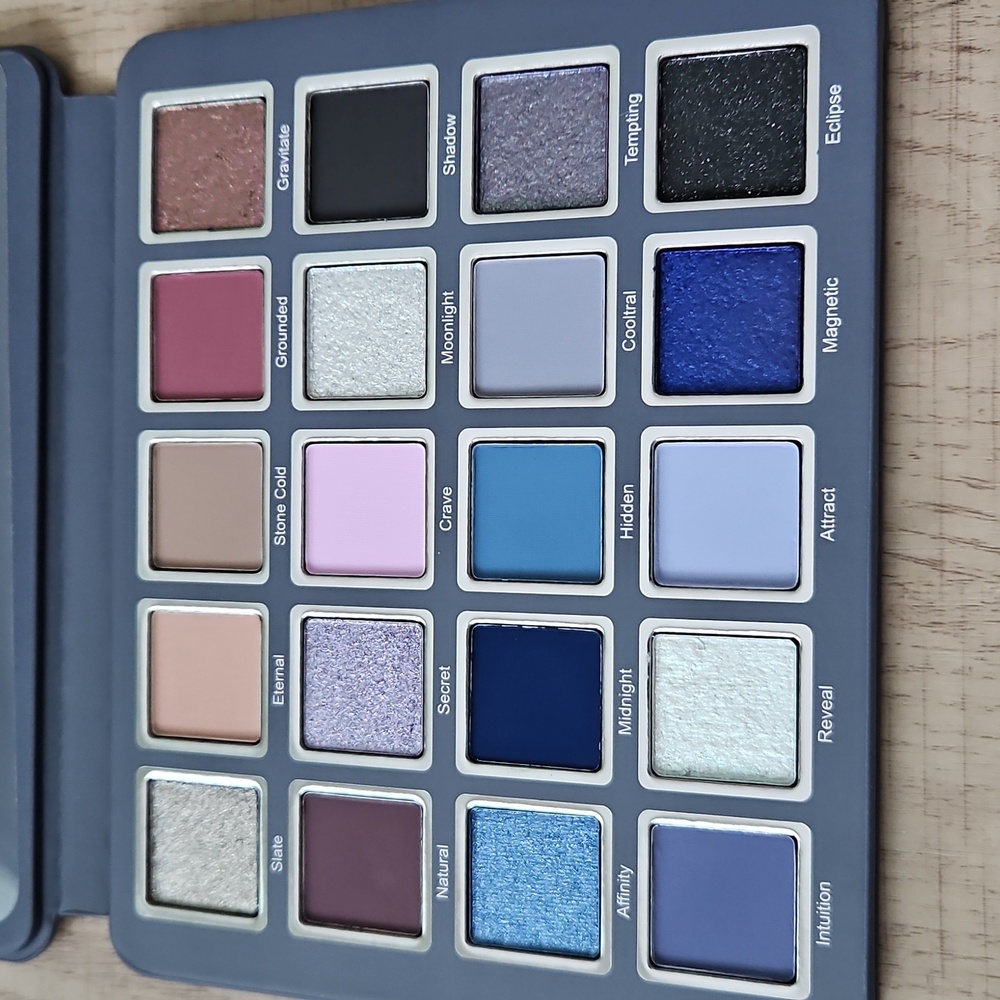 Cosmic Brushes Coeltrals Palette